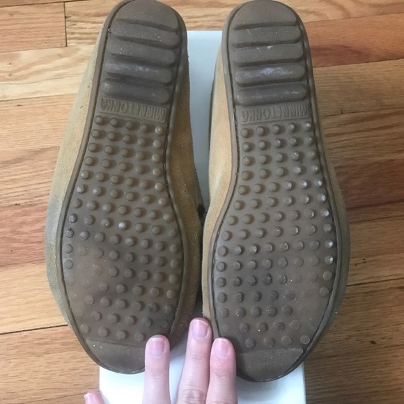 Minnetonka Moccasins! - Picture 6 of 9